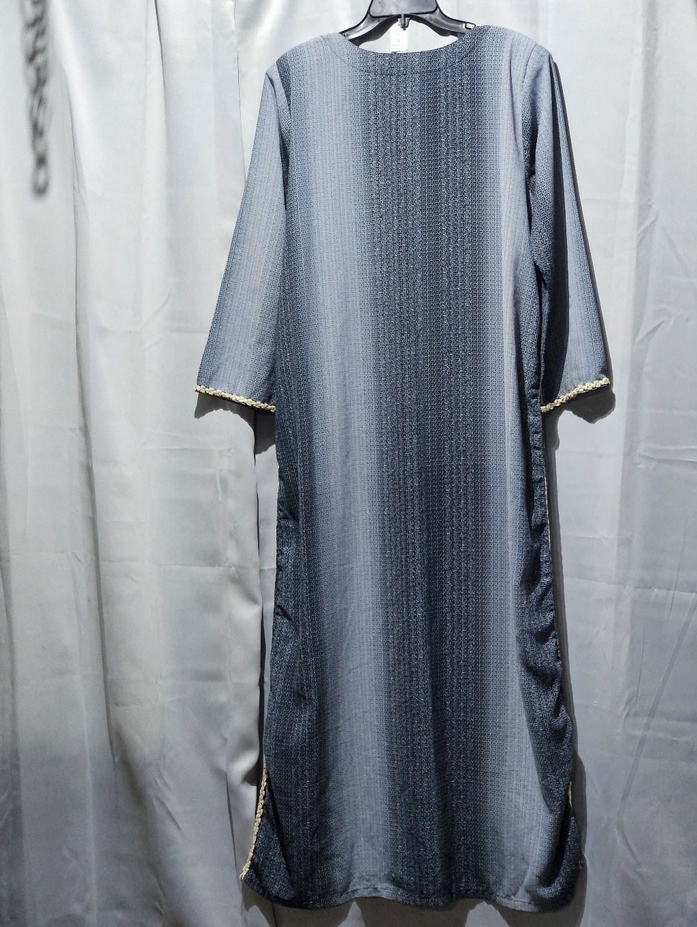 Abaya Styled Saudi Arabian Embroidered Maxi Robe/Dress - Picture 3 of 8